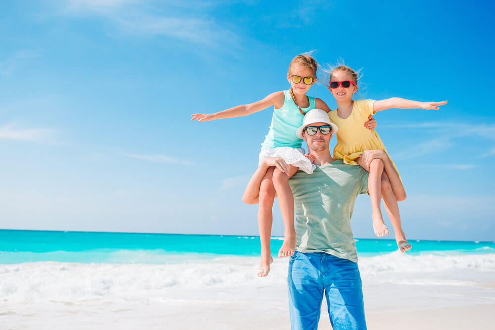 Thailand holiday packages on the beach with your family can be loads of fun!